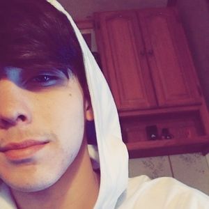 Meet your Posher, Logan